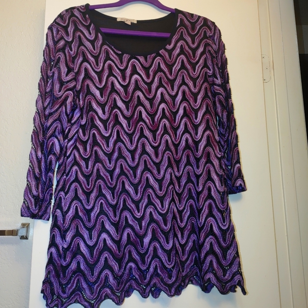 Roz & Ali Purple and black lace, double lined, zigzag pattern tunic, Size Large